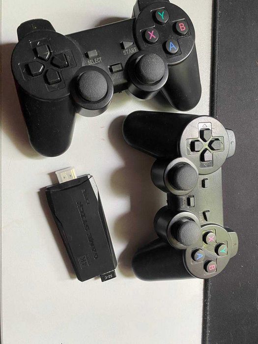 Ігрова приставка-консоль Game Stick Lite 64 Gb для ТВ Ultra HD +2 геймпада