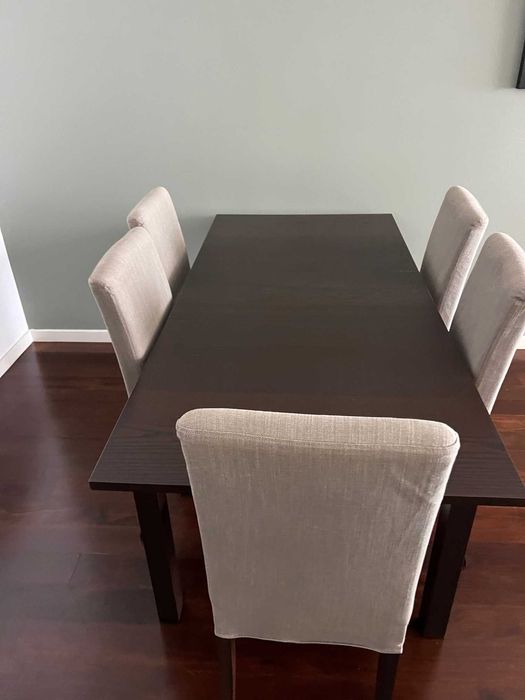 mesa de sala extensível com 5 cadeiras