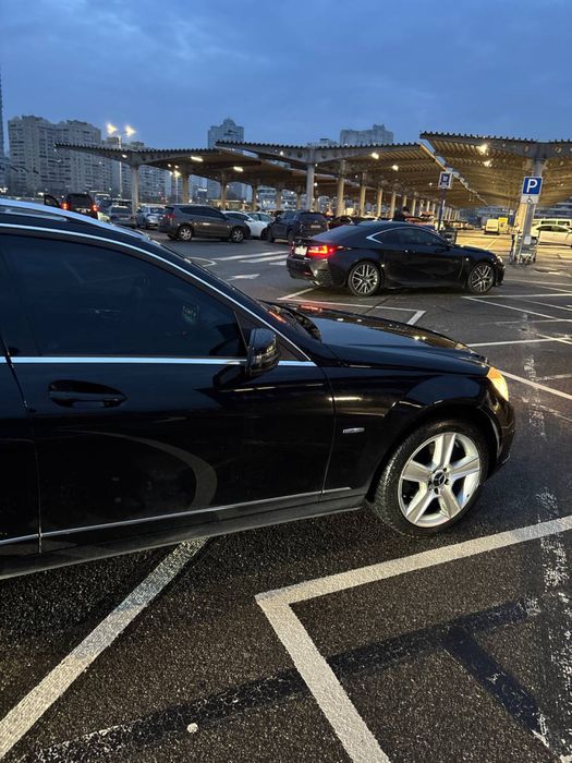 Mercedes-benz c220 універсал(ідеал)не фарбована