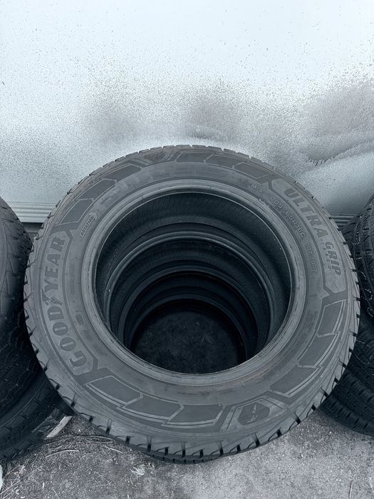 205 65 16 Goodyear UltraGrip Cargo Шини Зима