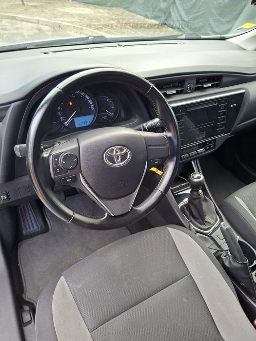 Toyota auris diesel 1.4 d4d