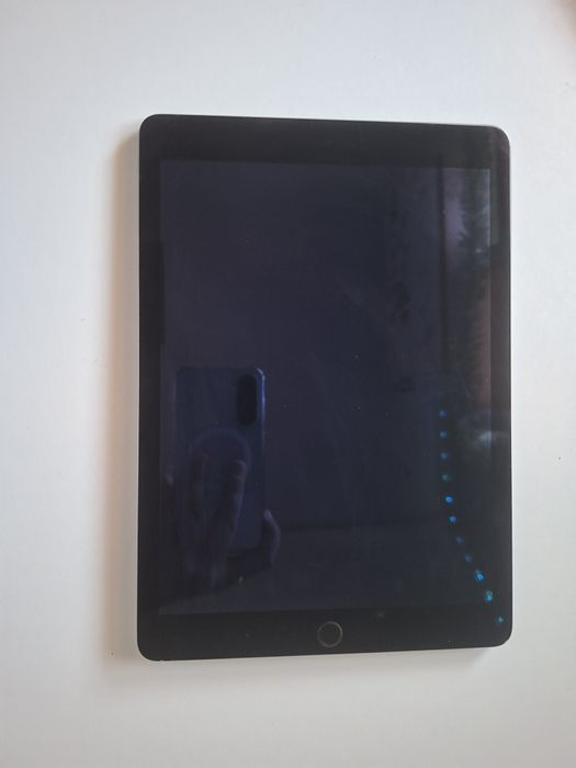 IPad air 2 вздута батарея