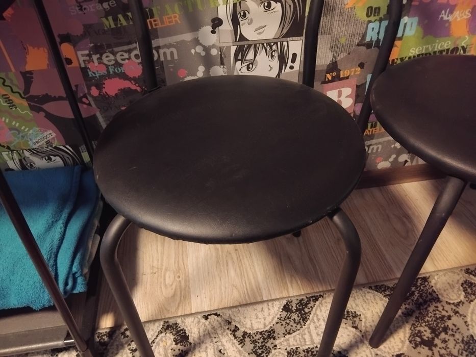 Продам стулья для кафе или кухни.