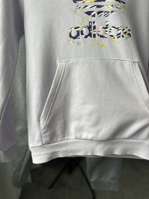 Кофта спортивна Adidas розмір xs-s уцінка