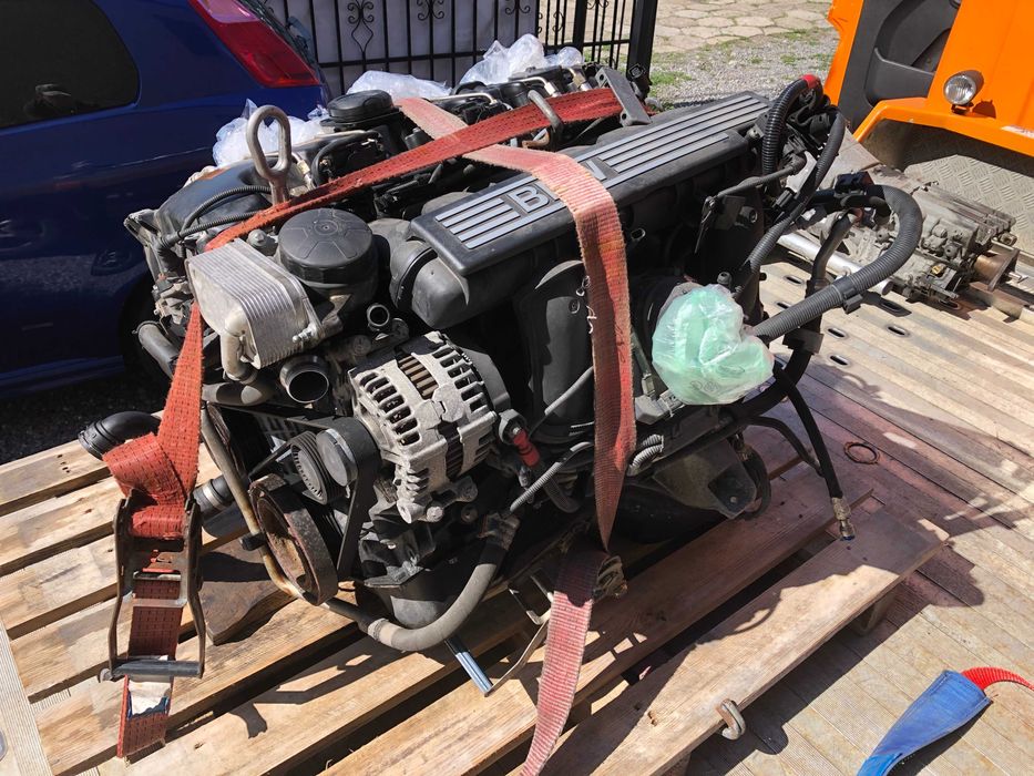 Silnik słupek Bmw E90 E91 lift 3.0i N53 N53B30A 150tyś