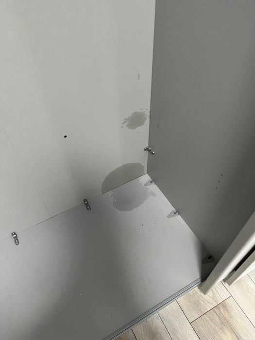 Szafa ubraniowa przesuwna