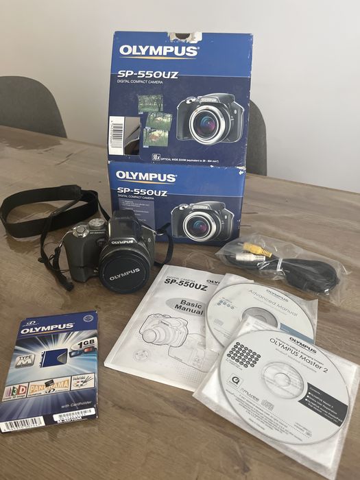 Maquina fotografica Olympus SP-55OUZ