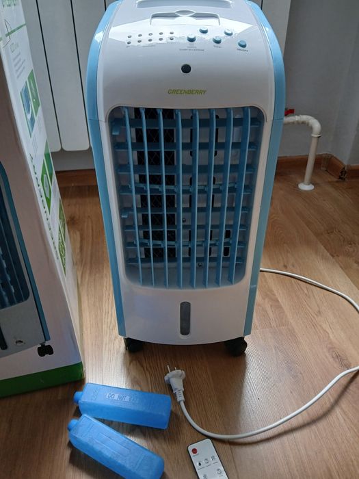 Klimatyzator wentylator wodny przenośny.