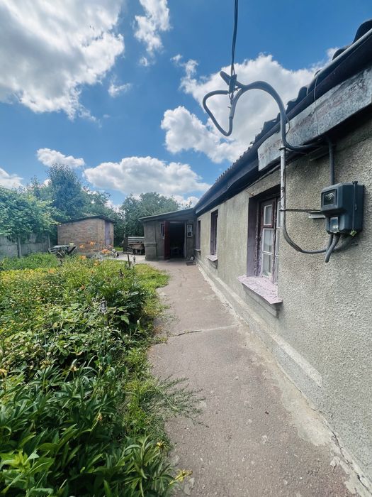 Продається частина будинку