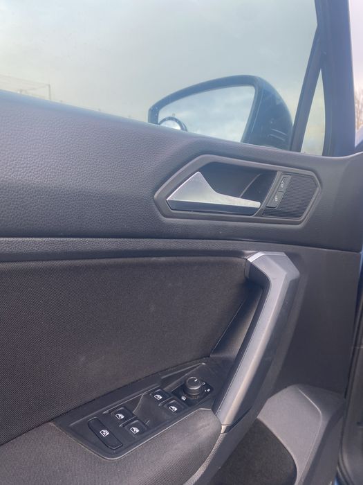 Продам Volkswagen Tiguan 2.0 Бенз