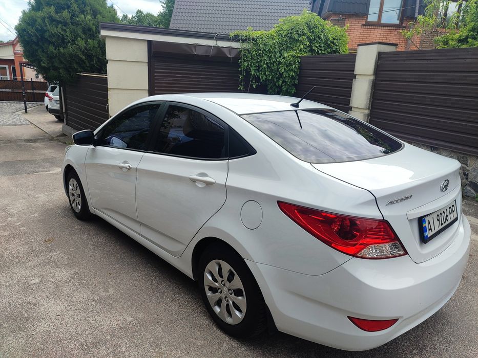 Hyundai accent 1,4 офіційний
