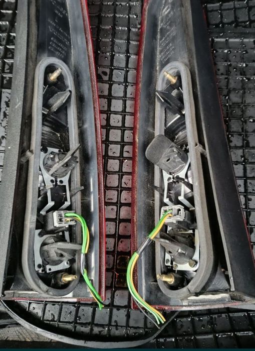 Lampy tylne V 70