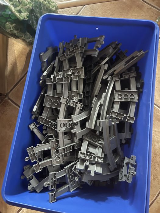 Lego duplo tory.