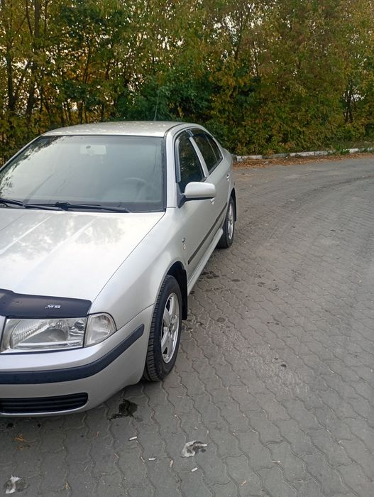 Шкода тур 1.8 турбо