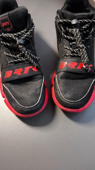 Buty sneakersy Bartek