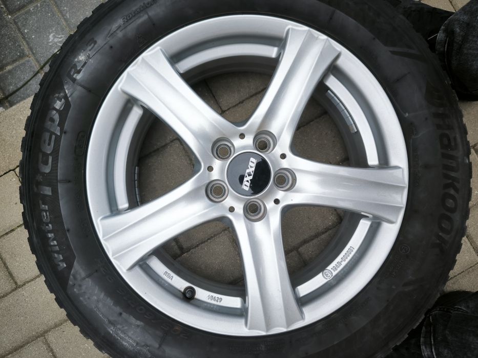Sprzedam opony zimowe  205/60 (Dot 24) na alufelgach 16"5x 100