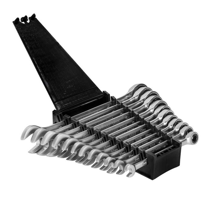 Набор ключей с трещоткой Gut Meister 12 ед. Германия GM-0312 (8-19 ММ)