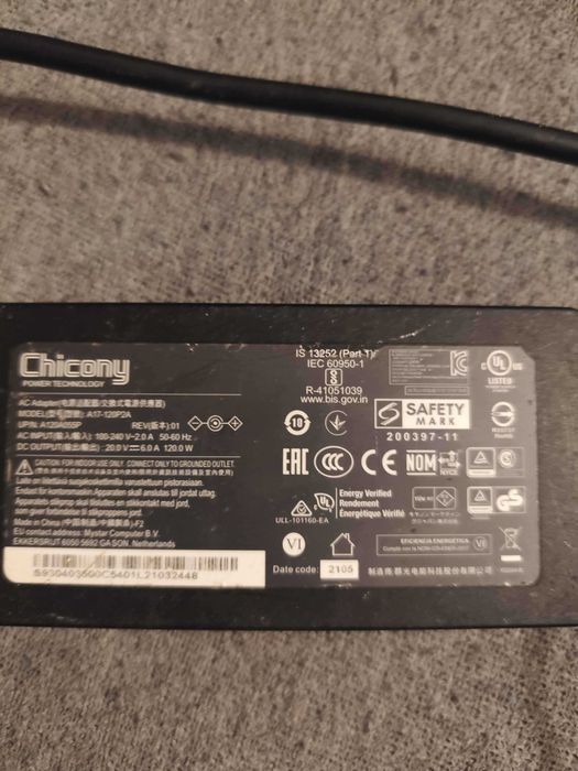 Laptop Gamingowy MSI GF63 Thin 10UC