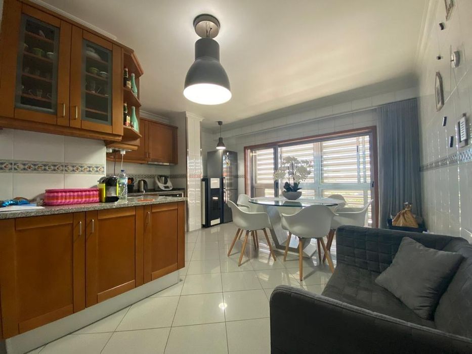 Apartamento com terraço Gandra/Paredes