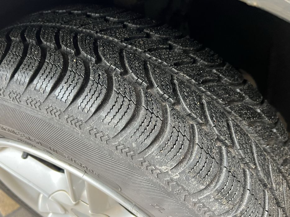 Продам шкода А5 -1.6 мпі