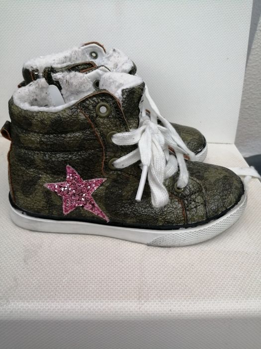 Ténis bota com pêlo interior