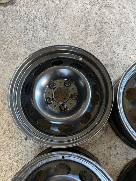 диски 5*120R16 BMW, Volkswagen T5, Renault Trafik. Opel Vivaro