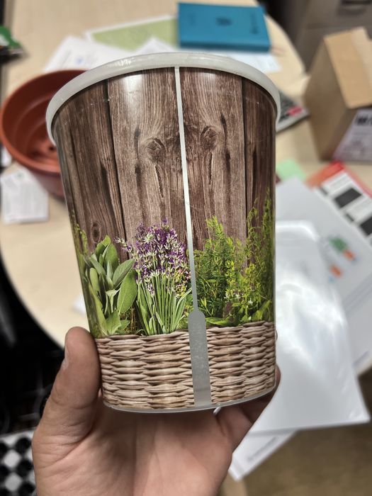 Горщик з капілярним поливом