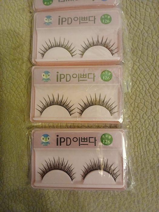 Продаю ресницы на. магните