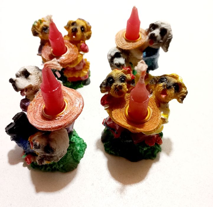 Статуетки песики 8см ціна за 4 шт.