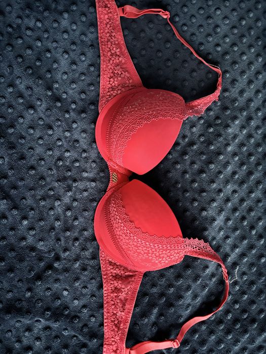 Biustonosz Esotiq push up czerwony 75C