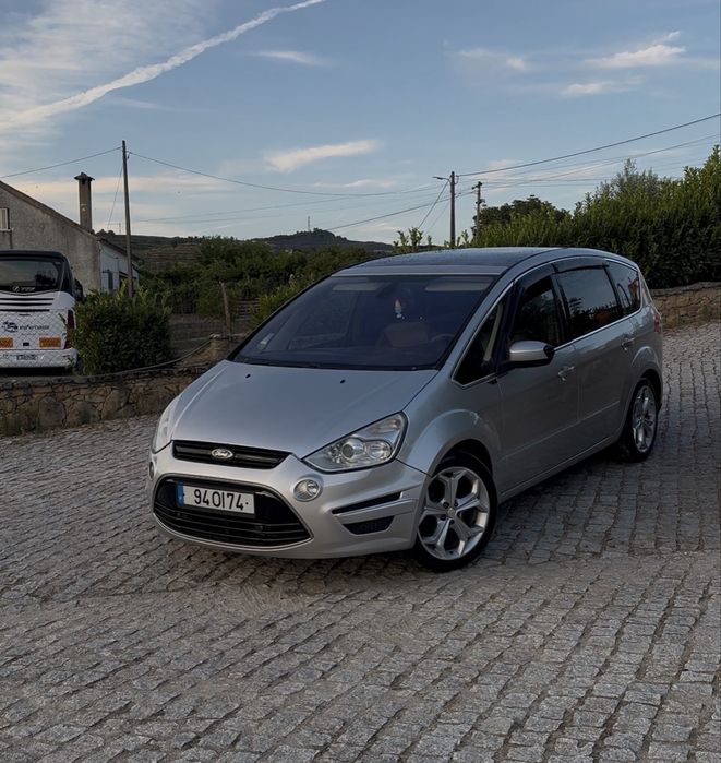 Ford S-Max titanium 7L 2011