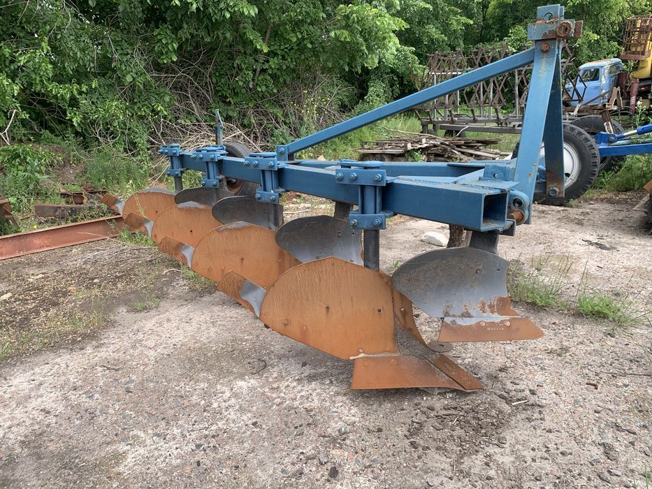 Продам Плуг пня 4.42