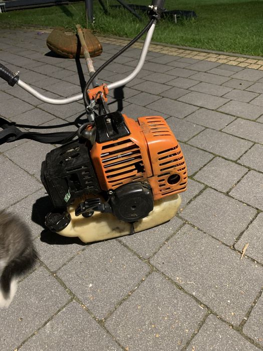 Kosa spalinowa podkaszarka