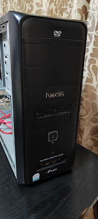 Системный блок, монитор, клавиатура. Компьютер