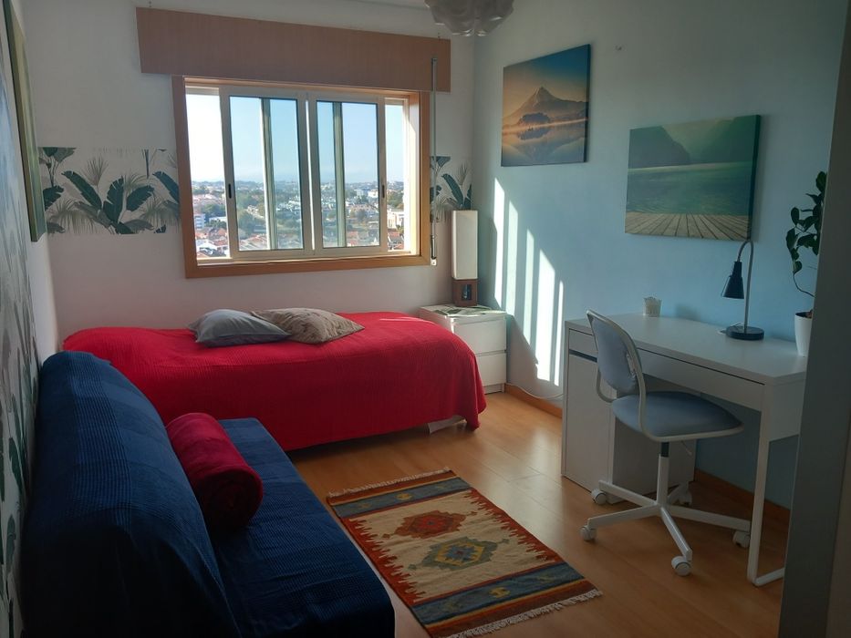 390 euros , excelente vista em santa marta