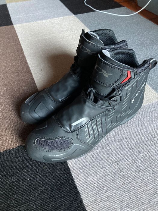 Botas TCX R0AD WP 41
