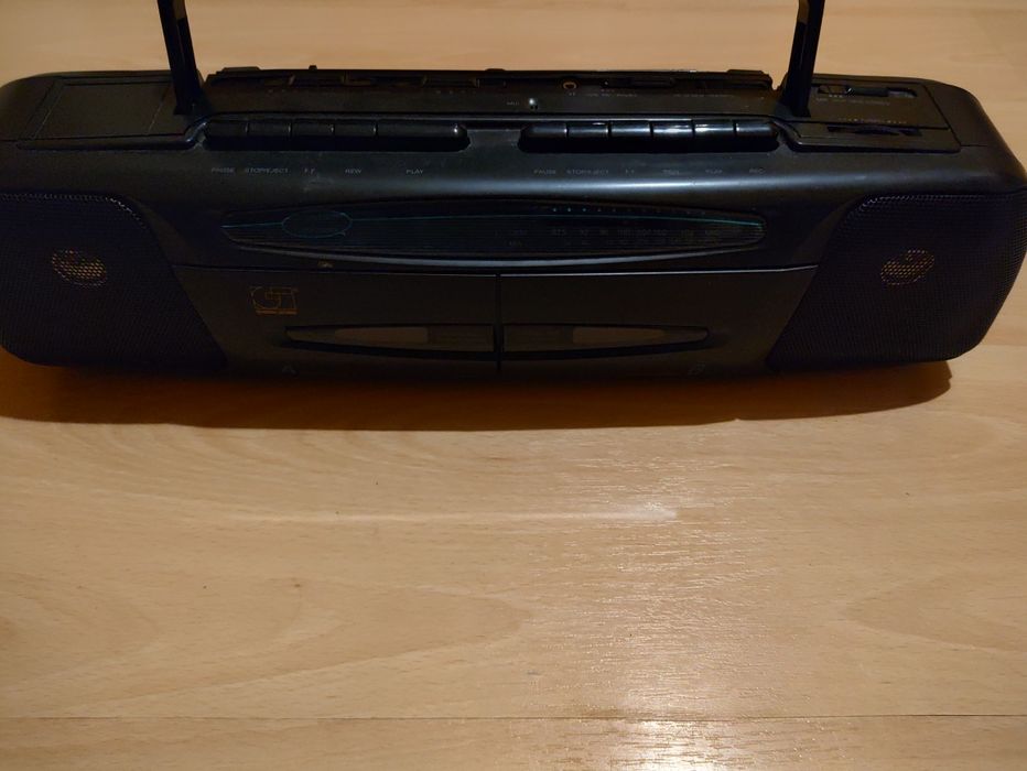 Radio magnetofon radioodtwarzacz general technic gt8256