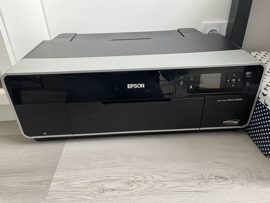 Epson Stylus Photo R3000 – profesjonalna drukarka fotograficzna A3+