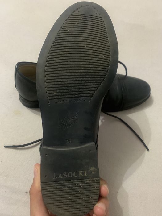 Eleganckie półbuty Lasocki