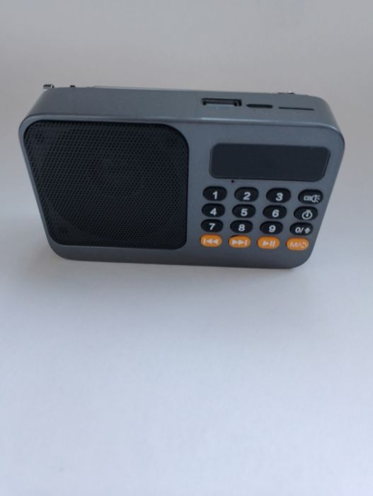 Радио плеер диктофон фонарик