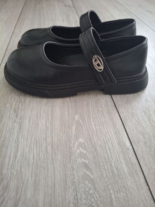 Туфлі для дівчинки