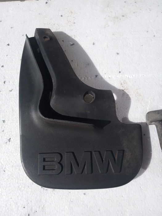 Oryginalne chlapacze tylne tył BMW E36 RARYTAS