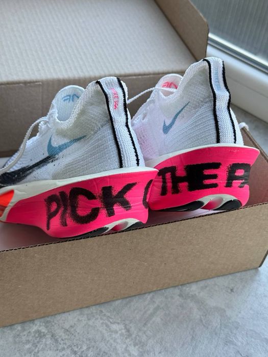 Оригинал Nike Air Zoom Alphafly Next% 3 Pick Up The Pace (IM6673 100) оригінальні чоловічі кросівки для бігу найк альфафлай