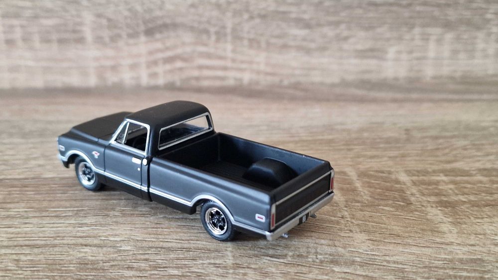 Chevrolet C10 «1968« 1:64