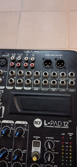 Микшерный пульт RCF L-12
