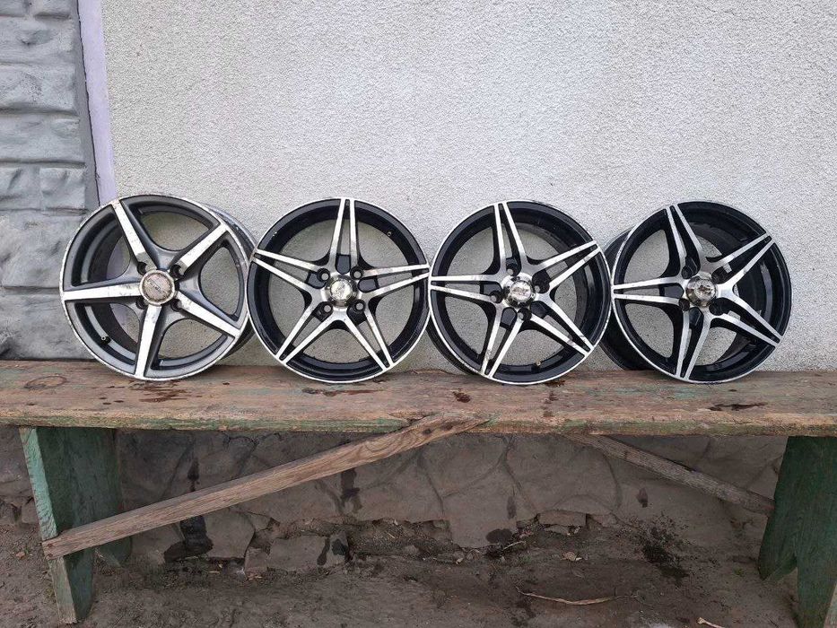 Продам тітани на 14