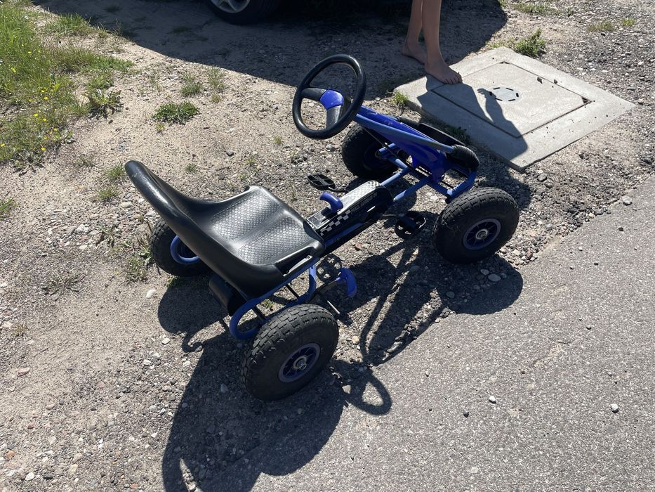 Quad dzieciecy na pedaly