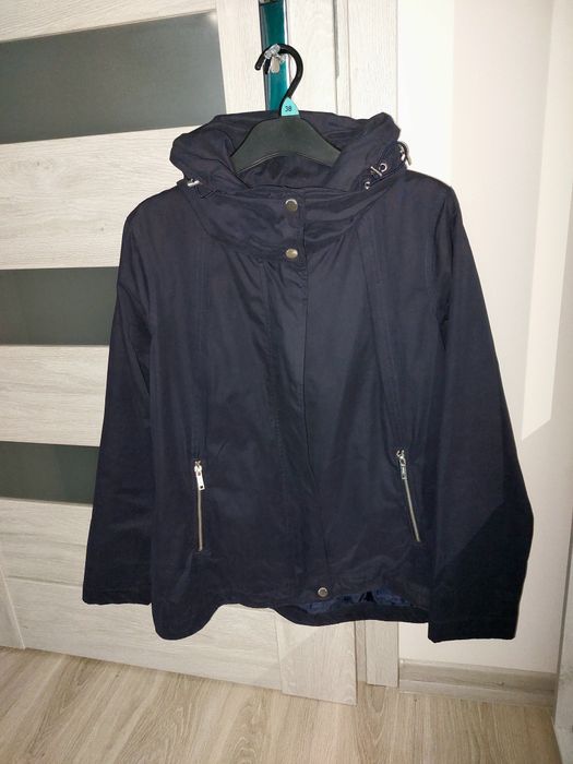 Kurtka przejściowa House