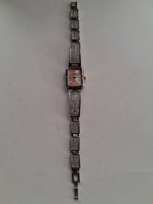 Годинник Lotus "Japan Quartz"