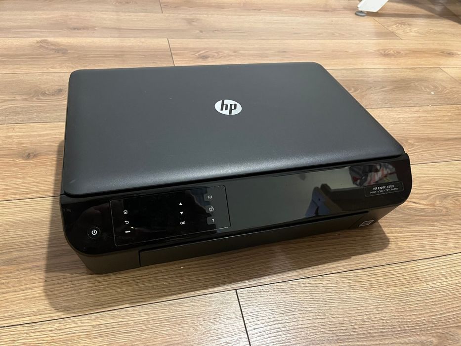 HP ENVY 4500 принтер/ сканер / ксерокс WIFI дуплекс для чорнил 301